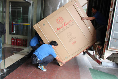 双滦钢琴贵重工艺品无忧运